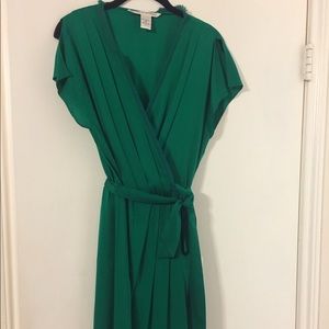 DIANE VON FURSTENBERG SILK DRESS